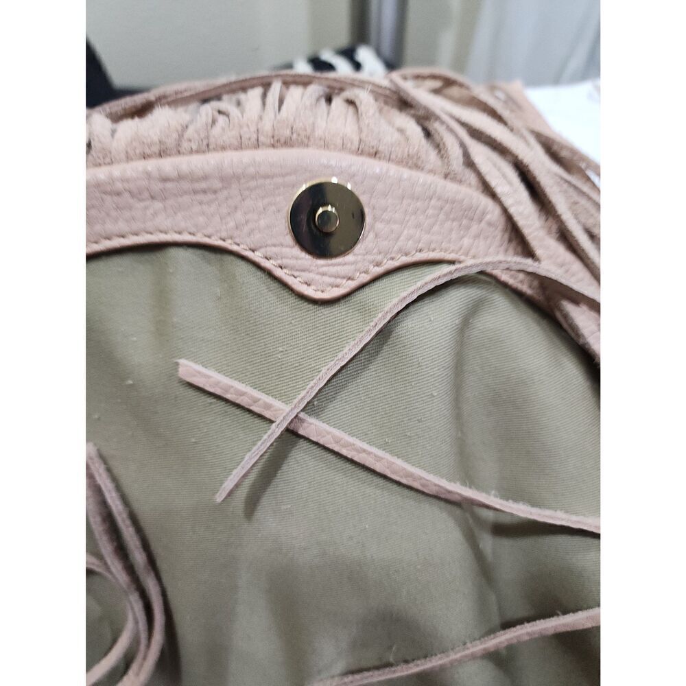 G.I.L.I. 2-way handbag backpack - Picture 6 of 10